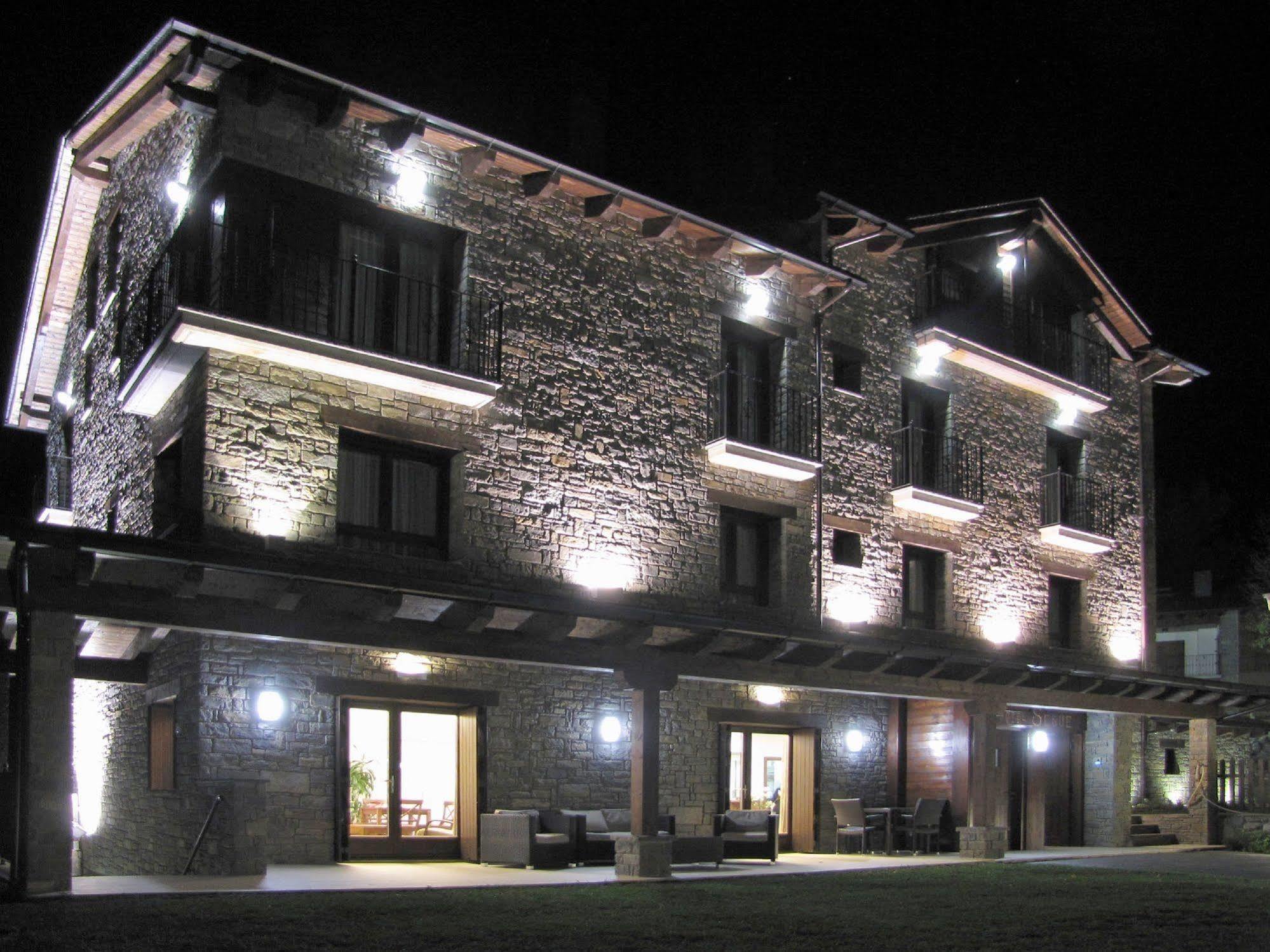 Hotel Sesué Benasque Exterior foto